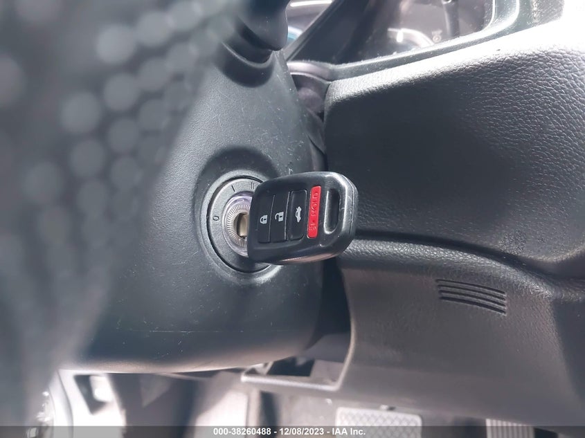 VIN 2HGFC2F66KH579147 2019 HONDA CIVIC LX
