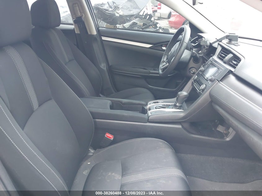 VIN 2HGFC2F66KH579147 2019 HONDA CIVIC LX