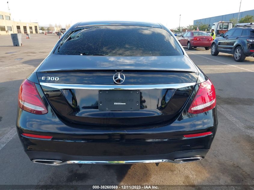 2018 MERCEDES-BENZ E 300 WDDZF4JB1JA467779