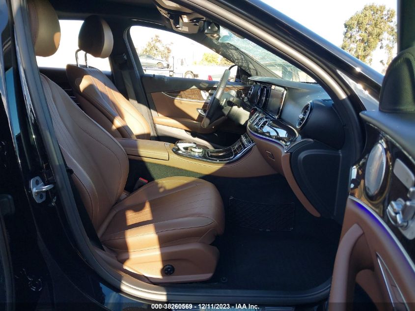 2018 MERCEDES-BENZ E 300 WDDZF4JB1JA467779