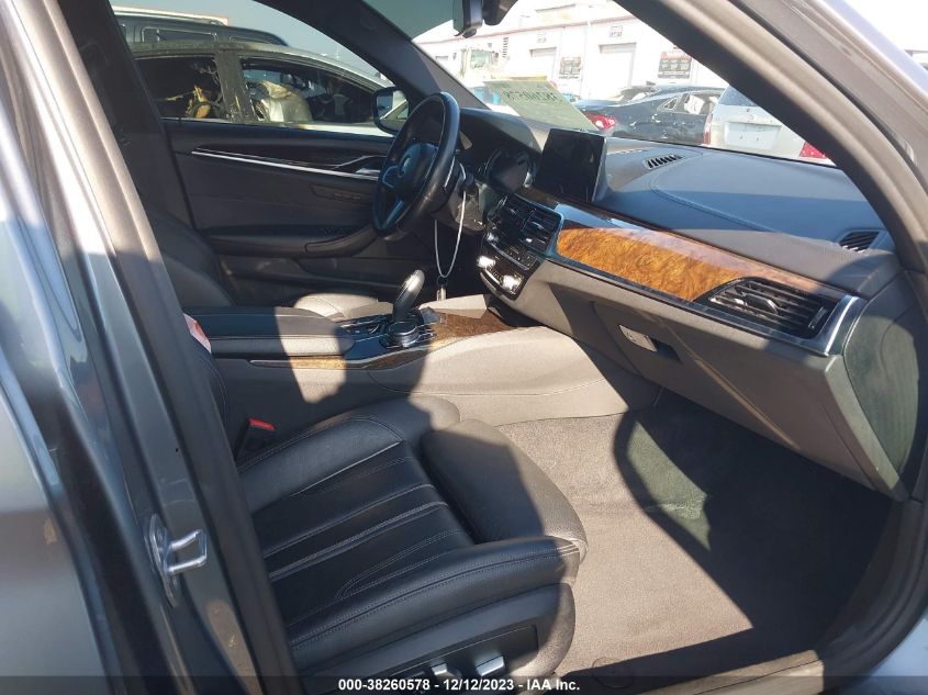 2018 BMW 530E IPERFORMANCE - WBAJA9C54JB250857