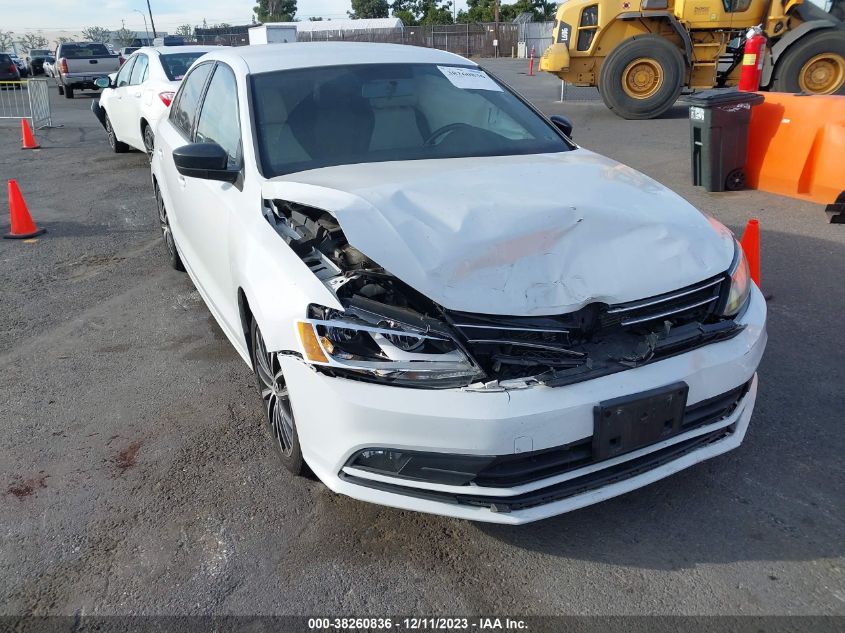 2016 VOLKSWAGEN JETTA 1.8T SPORT - 3VWD17AJ2GM249225