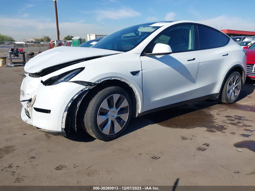 VIN 5YJYGAEE2MF172904 2021 TESLA MODEL Y