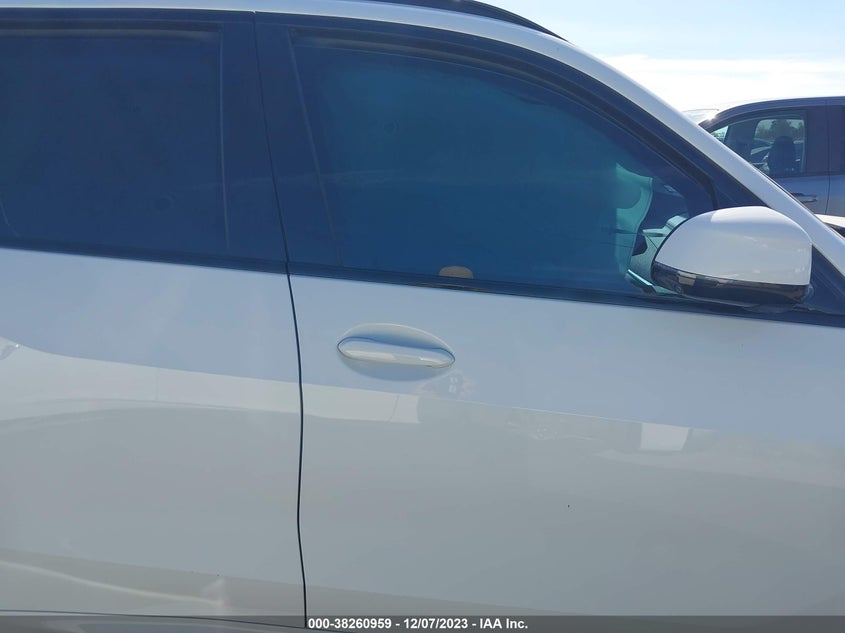 VIN 5UXCR4C01N9J66552 2022 BMW X5 SDRIVE 40I