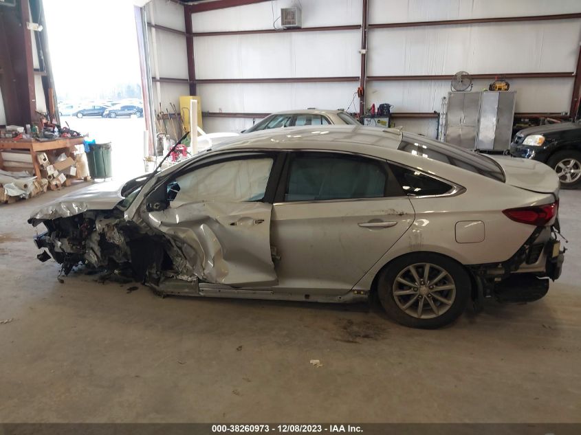 2019 HYUNDAI SONATA SE - 5NPE24AF2KH765324
