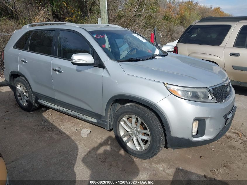 2014 KIA SORENTO LX - 5XYKT4A65EG512798