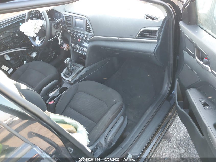 VIN 5NPD74LF3LH498710 2020 HYUNDAI ELANTRA SE