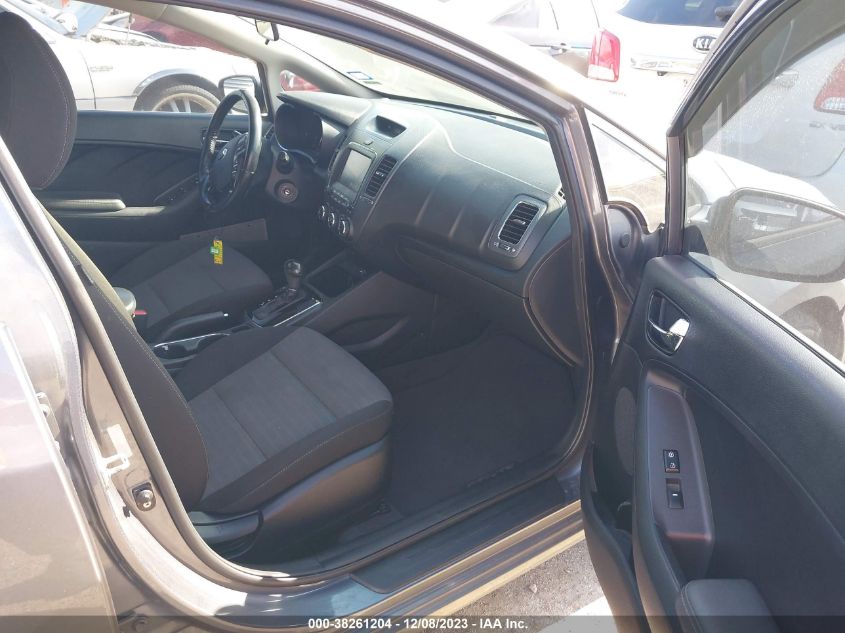 2018 KIA FORTE S - 3KPFL4A79JE225112