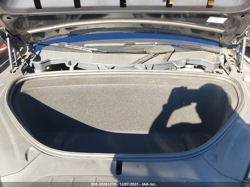 2023 TESLA MODEL X - 7SAXCBE51PF395827