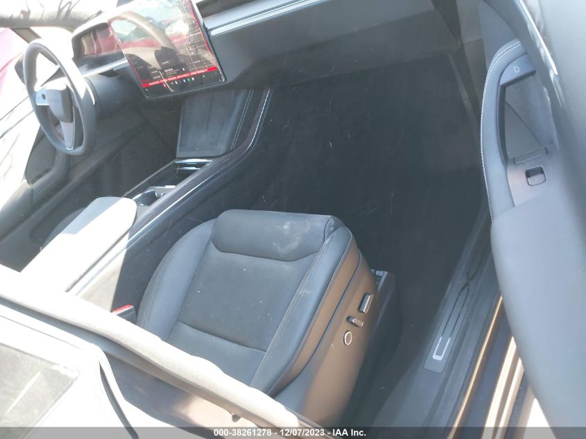 2023 TESLA MODEL X - 7SAXCBE51PF395827