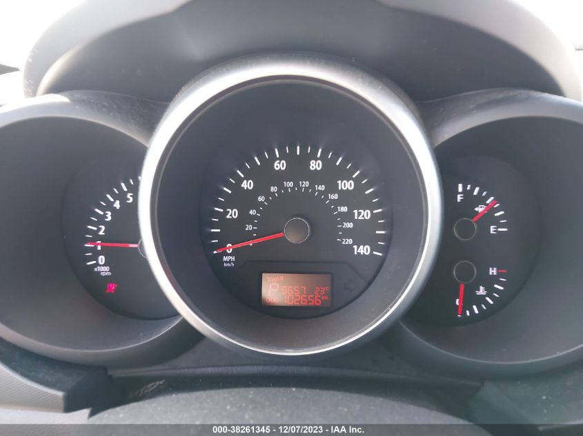 2013 KIA SOUL + - KNDJT2A65D7584628
