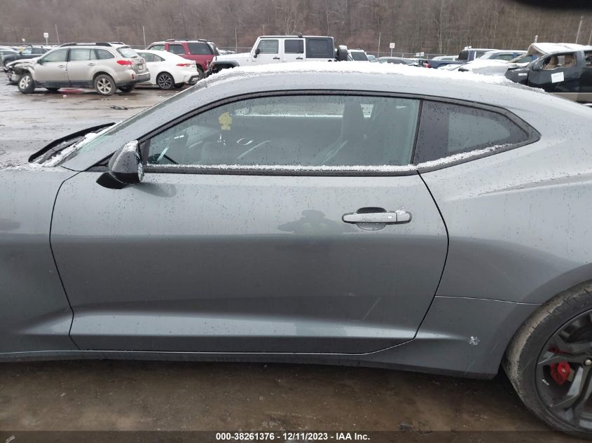 2021 CHEVROLET CAMARO LZ/SS - 1G1FE1R76M0110437