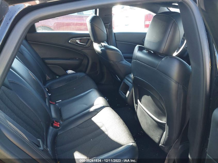 2015 CHRYSLER 200 S - 1C3CCCDGXFN522664