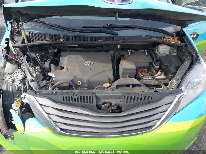 2013 TOYOTA SIENNA XLE - 5TDYK3DC2DS338618