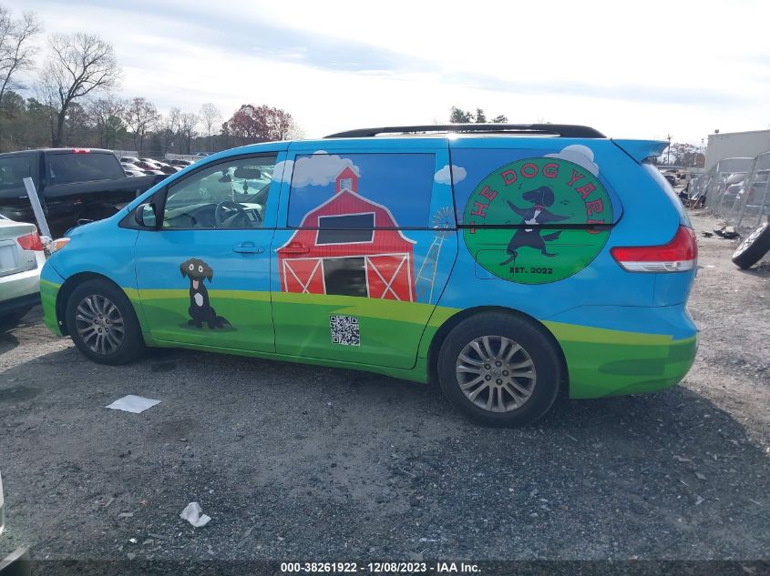 2013 TOYOTA SIENNA XLE - 5TDYK3DC2DS338618