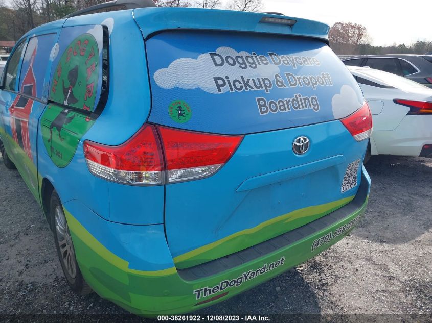 2013 TOYOTA SIENNA XLE - 5TDYK3DC2DS338618