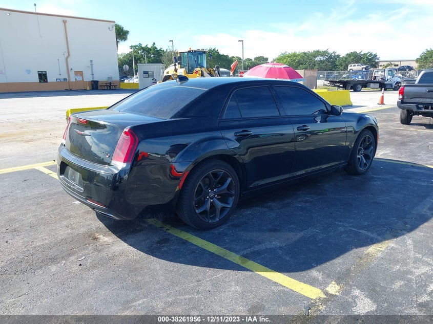 VIN 2C3CCABG4MH637001 2021 CHRYSLER 300 S
