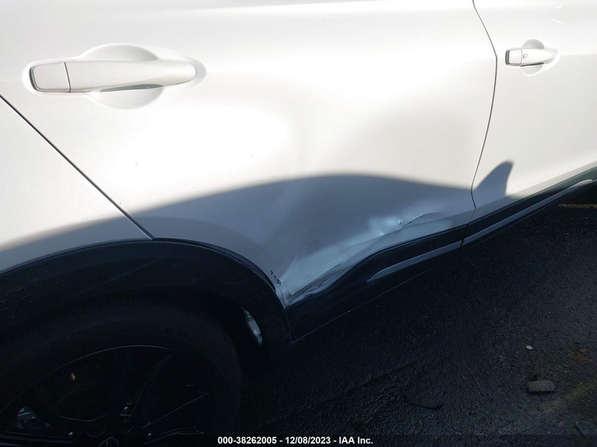 VIN 3N1CP5DV5ML468748 2021 NISSAN KICKS SR