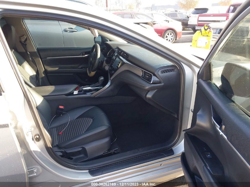2020 TOYOTA CAMRY SE/SE NIGHT SHADE - 4T1G11AK0LU400683