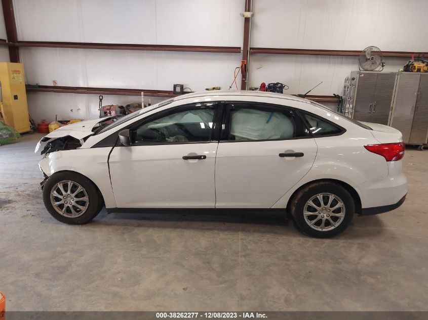 2018 FORD FOCUS S - 1FADP3E26JL276729