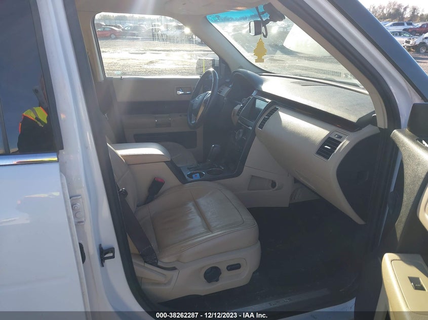 VIN 2FMGK5D85HBA00894 2017 FORD FLEX LIMITED