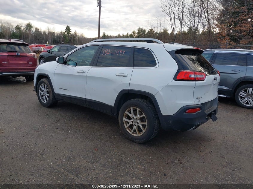 VIN 1C4PJMCS7HW618313 2017 JEEP CHEROKEE LATITUDE 4X4