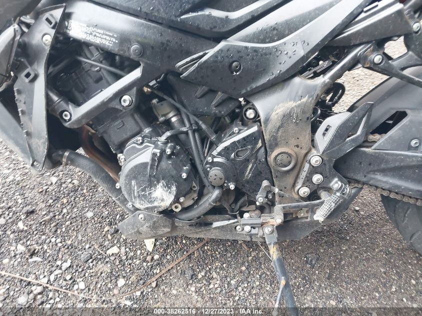 2022 SUZUKI GSX-S750 M/Z JS1C533B2N7100378