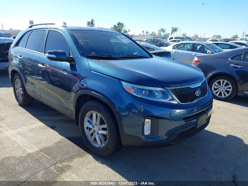 2014 KIA SORENTO LX - 5XYKT4A67EG541381