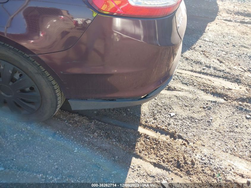 2013 FORD FUSION S - 3FA6P0G71DR290799