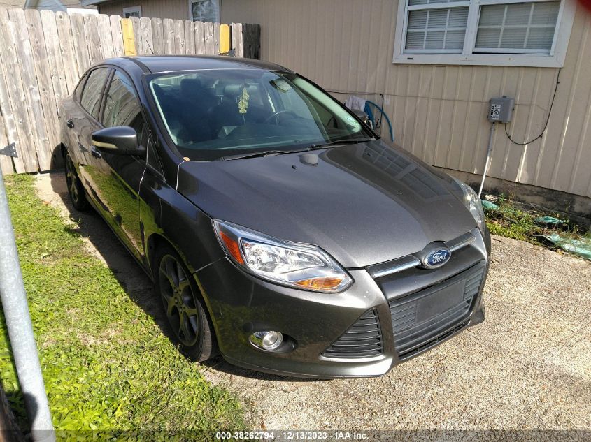 2014 FORD FOCUS SE - 1FADP3F26EL240396