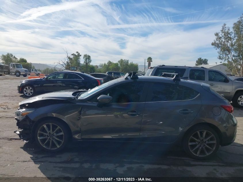 2018 MAZDA MAZDA3 TOURING - 3MZBN1L30JM239257