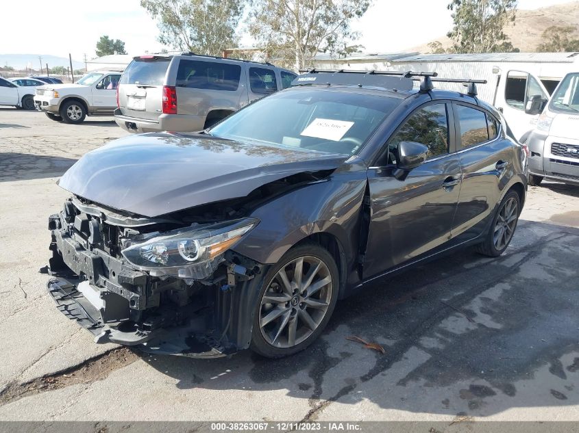 2018 MAZDA MAZDA3 TOURING - 3MZBN1L30JM239257