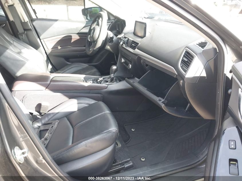 2018 MAZDA MAZDA3 TOURING - 3MZBN1L30JM239257