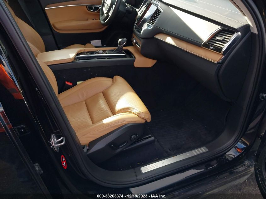 2016 VOLVO XC90 T6 INSCRIPTION - YV4A22PL0G1019708