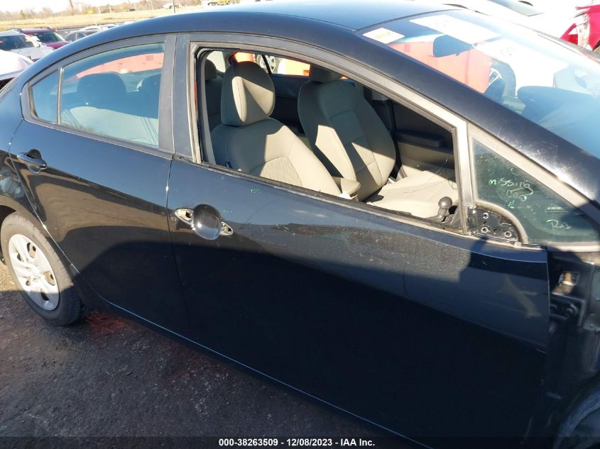 2015 KIA FORTE LX - KNAFK4A68F5429071
