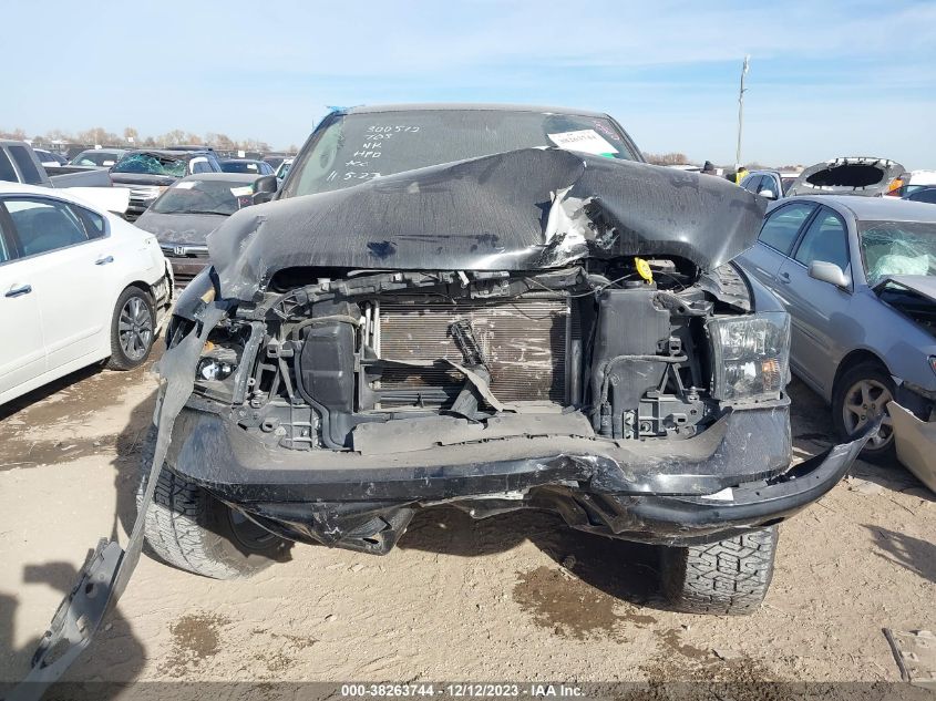 2019 RAM 1500 CLASSIC SLT - 1C6RR6LT0KS528464