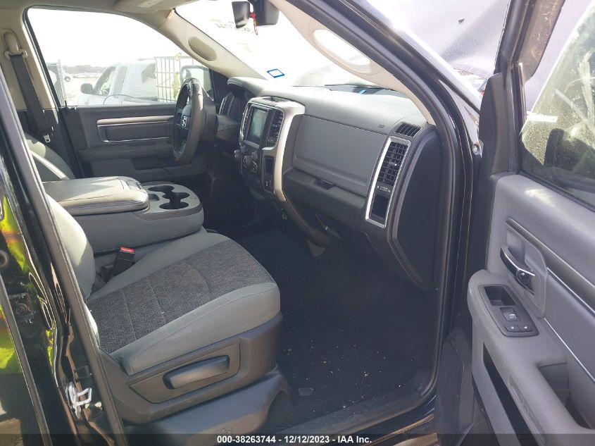 2019 RAM 1500 CLASSIC SLT - 1C6RR6LT0KS528464