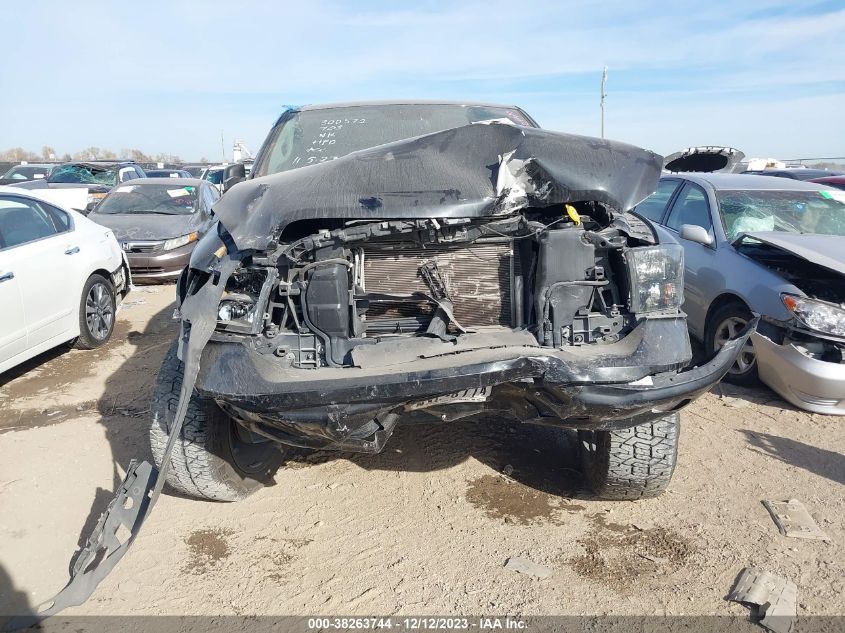 2019 RAM 1500 CLASSIC SLT - 1C6RR6LT0KS528464