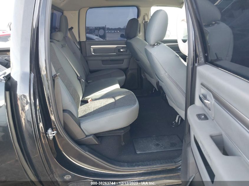 2019 RAM 1500 CLASSIC SLT - 1C6RR6LT0KS528464