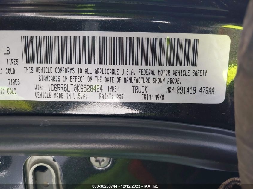 2019 RAM 1500 CLASSIC SLT - 1C6RR6LT0KS528464