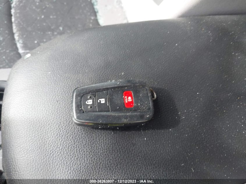 2020 TOYOTA RAV4 XLE/XLE PREMIUM - 2T3W1RFV5LC077981