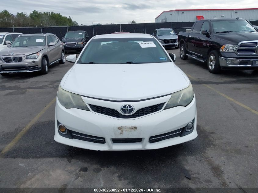 2014 TOYOTA CAMRY SE - 4T1BF1FK6EU813571