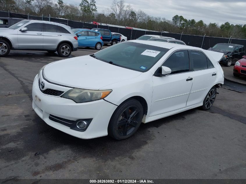 2014 TOYOTA CAMRY SE - 4T1BF1FK6EU813571