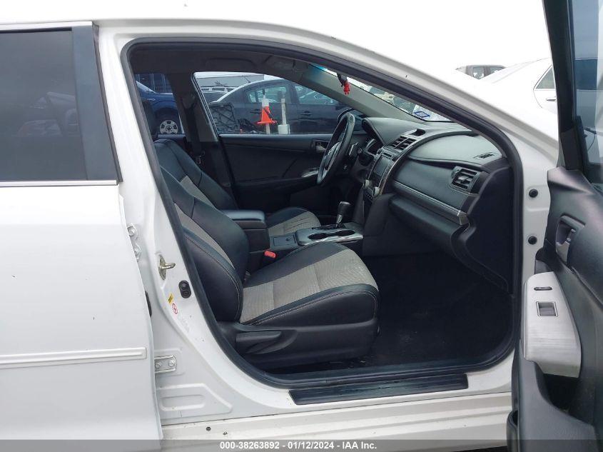 2014 TOYOTA CAMRY SE - 4T1BF1FK6EU813571