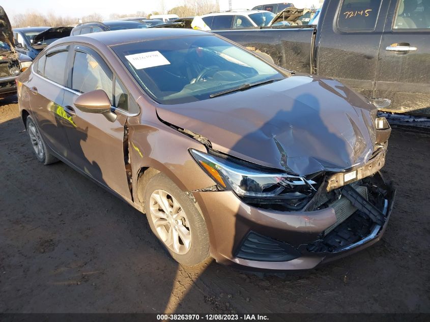 2019 CHEVROLET CRUZE LT - 1G1BE5SM2K7119436