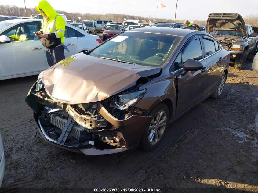 2019 CHEVROLET CRUZE LT - 1G1BE5SM2K7119436