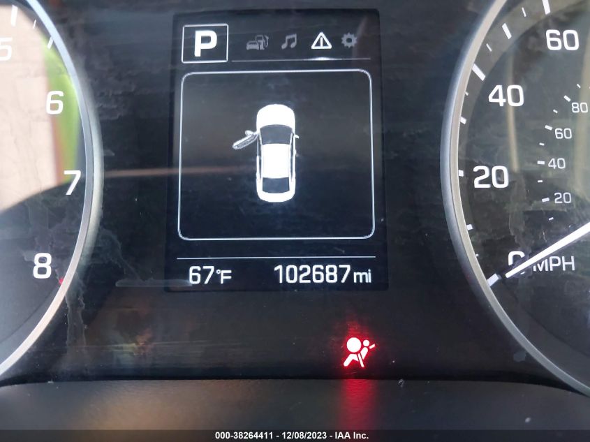 2018 HYUNDAI ELANTRA SEL/VALUE/LIMITED - 5NPD84LF0JH317735