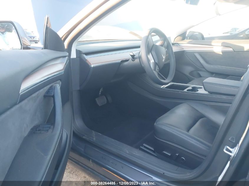 2022 TESLA MODEL 3 REAR-WHEEL DRIVE - 5YJ3E1EA9NF376551