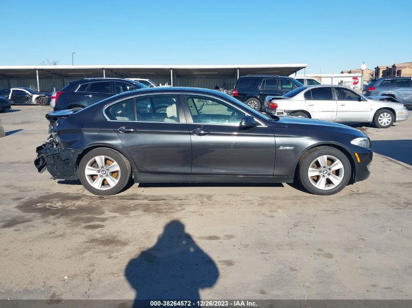 2013 BMW 528I XDRIVE - WBAXH5C59DDW15900