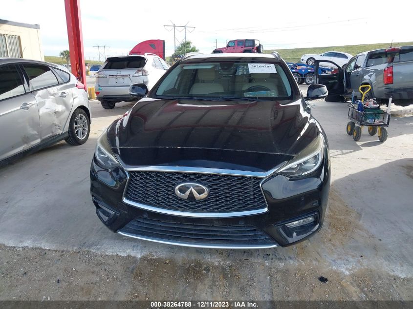 2018 INFINITI QX30 ESSENTIAL SJKCH5CP1JA002523